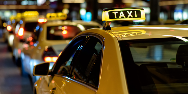 Taxi On Rent Image